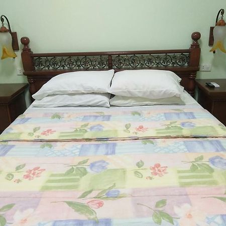 Dweller'S Pensione Iloilo City Ngoại thất bức ảnh