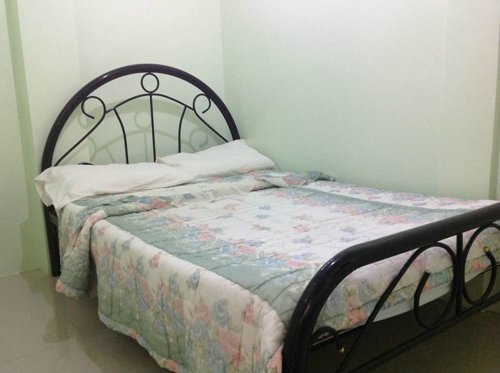 Dweller'S Pensione Iloilo City Ngoại thất bức ảnh
